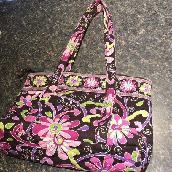 Vera Bradley - Picture 1 of 4